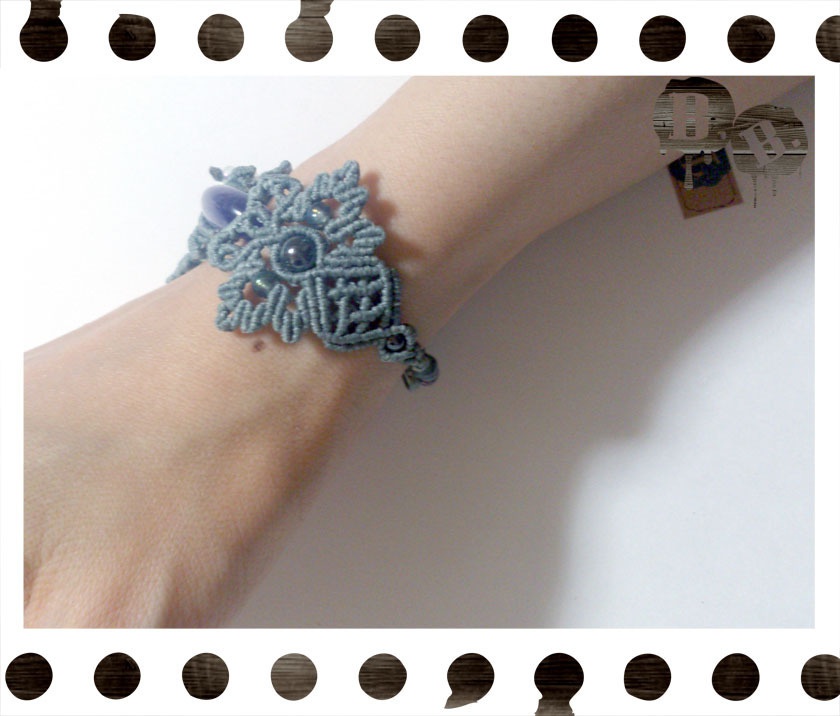 番の蝶蜂ブレスレット【ヘマタイト】【グレーコード】【ハンドメイドアクセサリー】