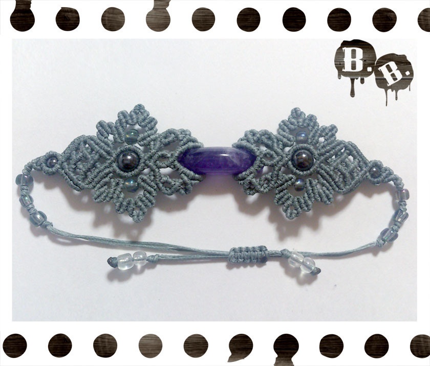 番の蝶蜂ブレスレット【ヘマタイト】【グレーコード】【ハンドメイドアクセサリー】