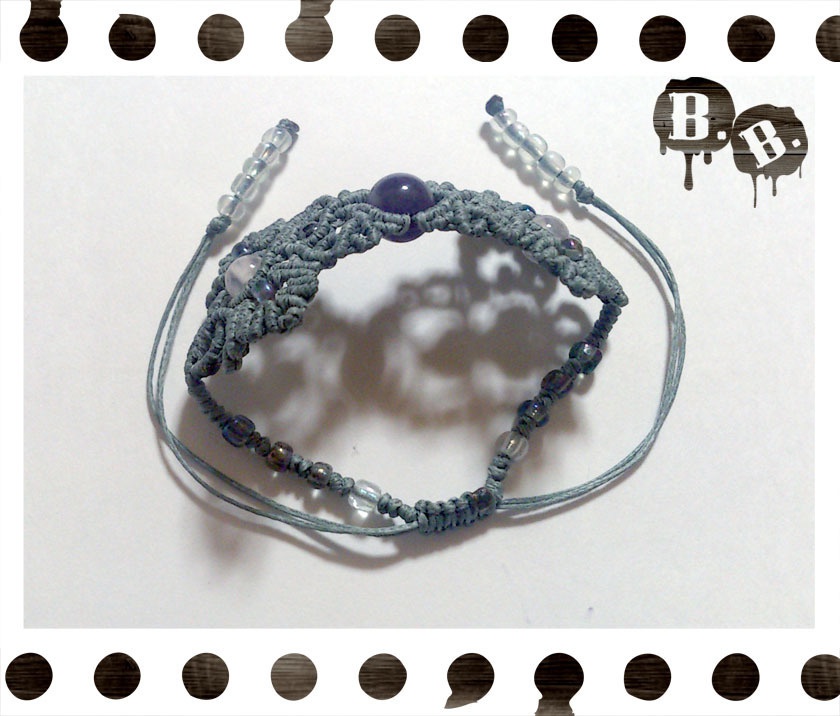 番の尾長蝶蜂ブレスレット【アメジスト】【グレーコード】【ハンドメイドアクセサリー】