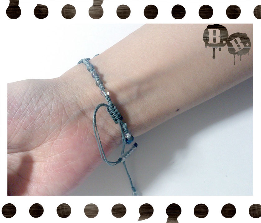 番の尾長蝶蜂ブレスレット【アメジスト】【グレーコード】【ハンドメイドアクセサリー】