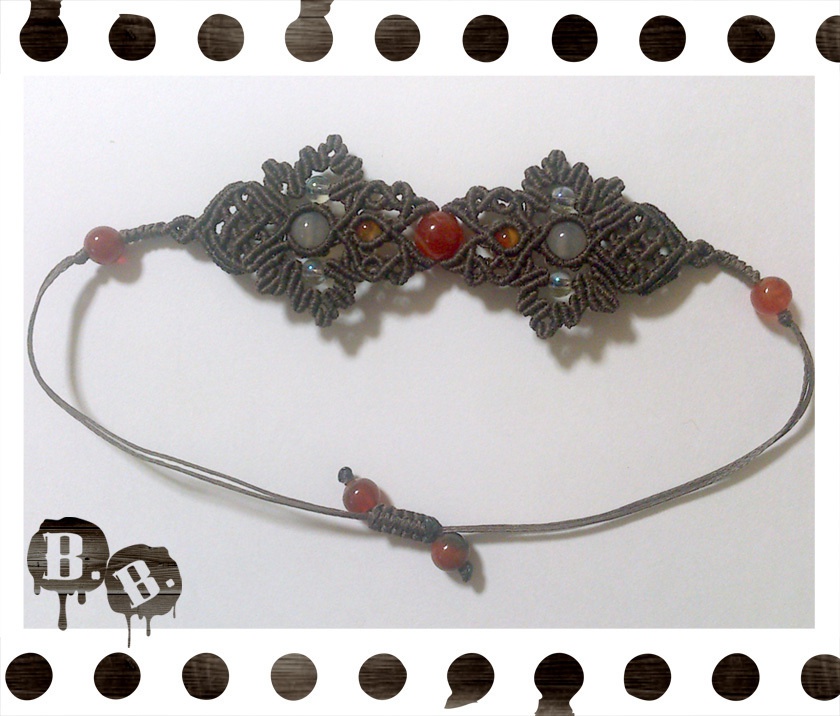 番の蝶蜂ブレスレット【サードニクス(サードオニキス)】【ブラウンコード】【ハンドメイドアクセサリー】