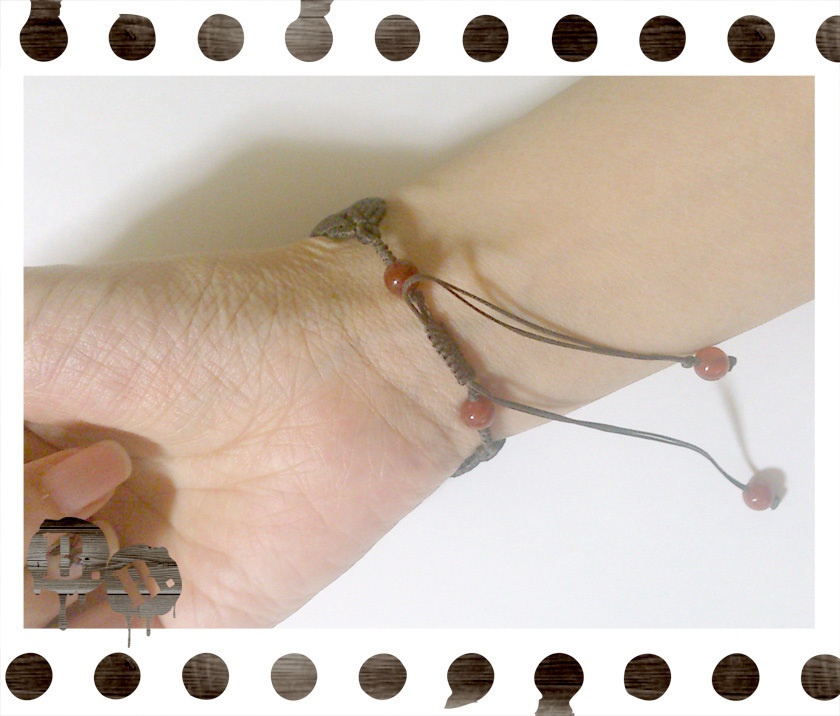 番の蝶蜂ブレスレット【オニキス】【ブラウンコード】【ハンドメイドアクセサリー】