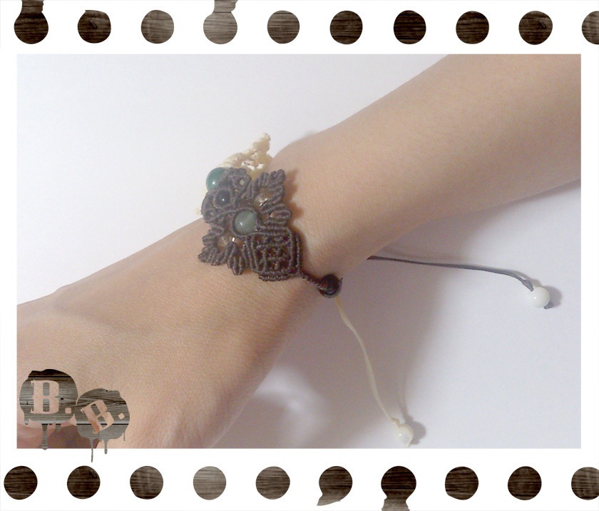 番の蝶蜂ブレスレット【クリソコラ(パイライトイン)】【バイカラーコード】【ハンドメイドアクセサリー】