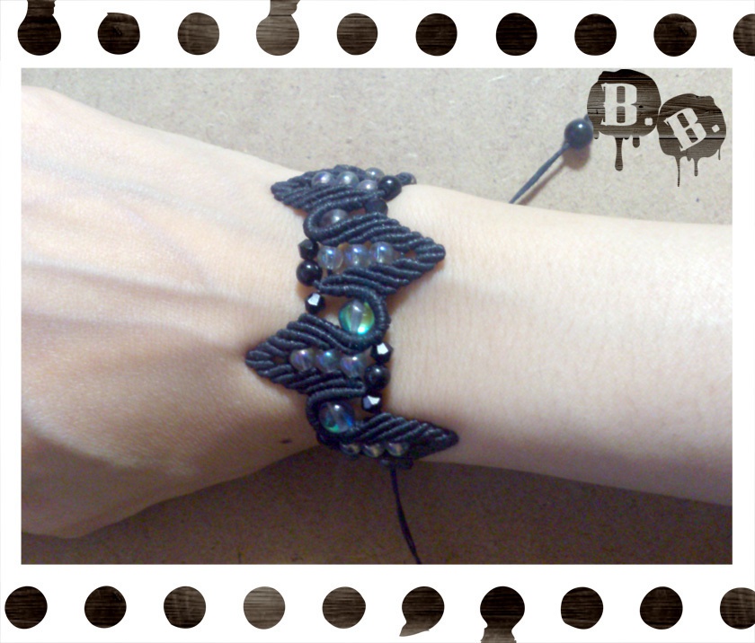 オーダーアクセサリー2【ブラウンコードノンホールピアスセット】【ブラックコードブレス/リング】【ネイビーコードリング】【ネイビーコードペンダント】