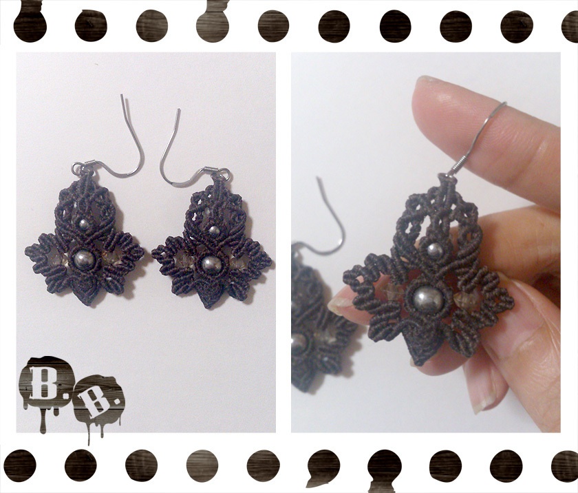 玉蝶のピアスセット【ヘマタイトシルバー】【ブラウンコード】【ハンドメイドアクセサリー】
