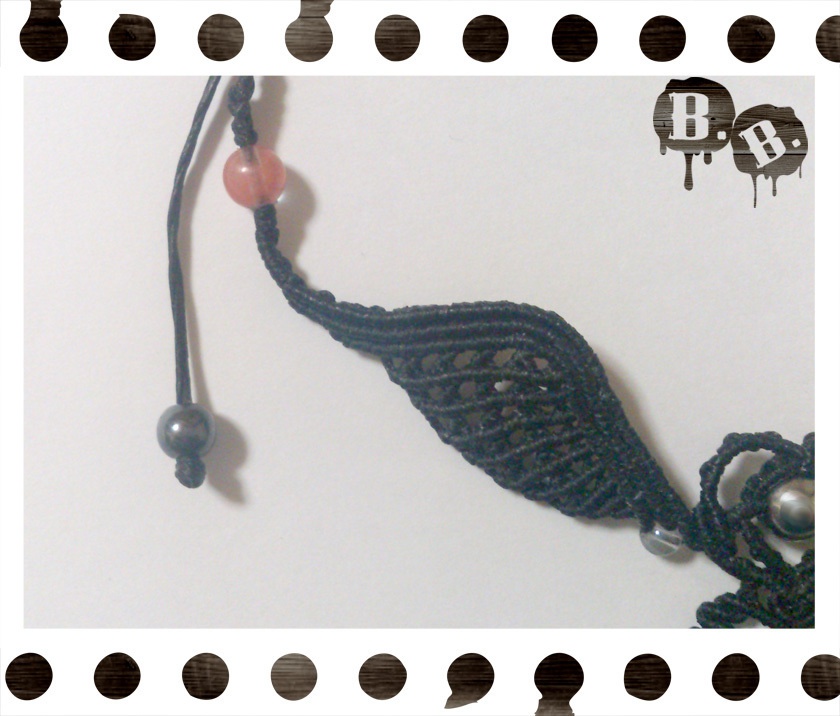 ハートと翼のネックレス【ヘマタイトシルバー】【ブラックコード】【ハンドメイドアクセサリー】