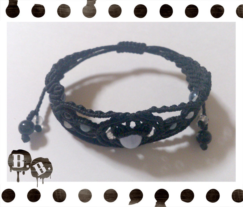 【クローバー・ブルーレース】ブレスレット・ピアスセット【ブルーレースアゲート】【ブラックコード】【ハンドメイドアクセサリー】