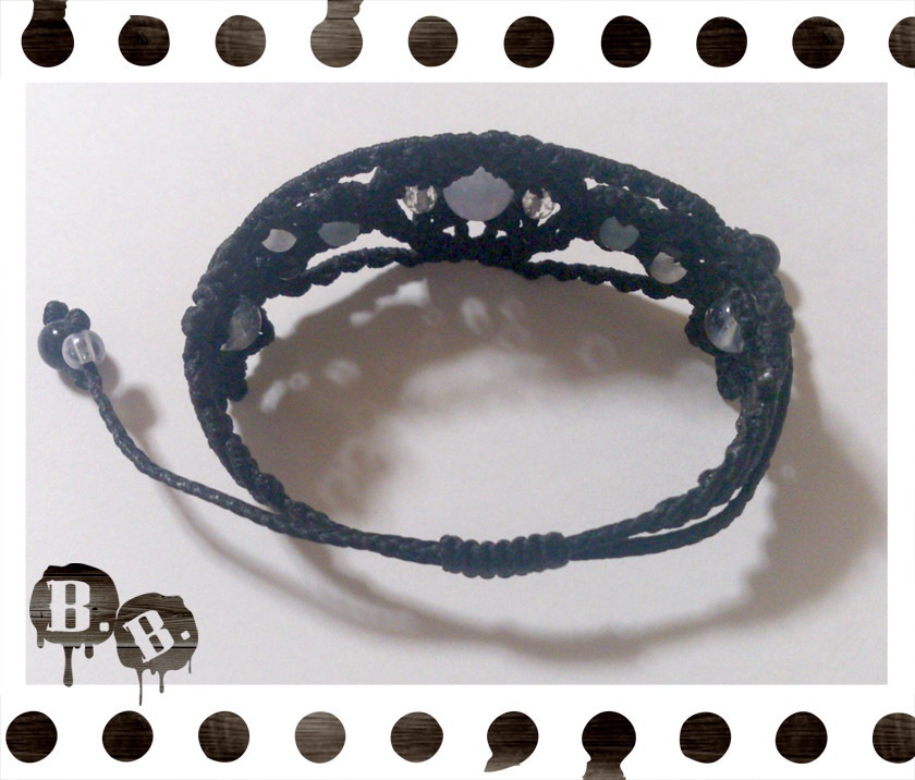 【クローバー・ブルーレース】ブレスレット・ピアスセット【ブルーレースアゲート】【ブラックコード】【ハンドメイドアクセサリー】