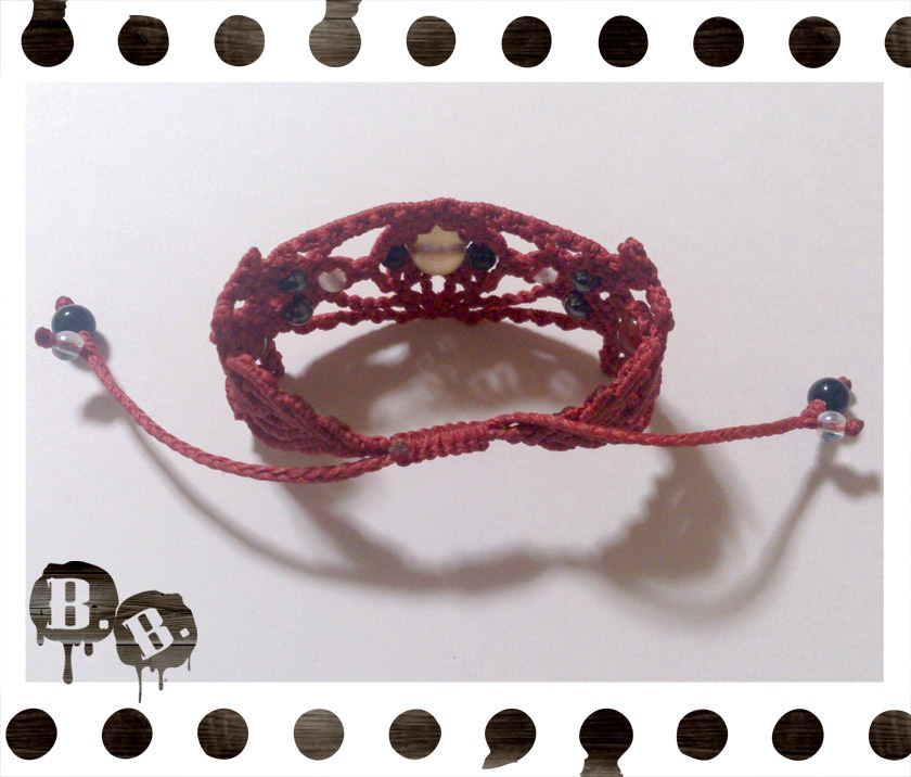 【クローバー・サンセット】ブレスレット・ピアスセット【カーネリアンオーラ】【レッドコード】【ハンドメイドアクセサリー】