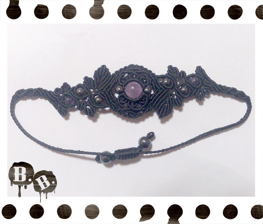 花と実りのブレスレット【ラベンダーアメジスト】【ブラックコード】【ハンドメイドアクセサリー】