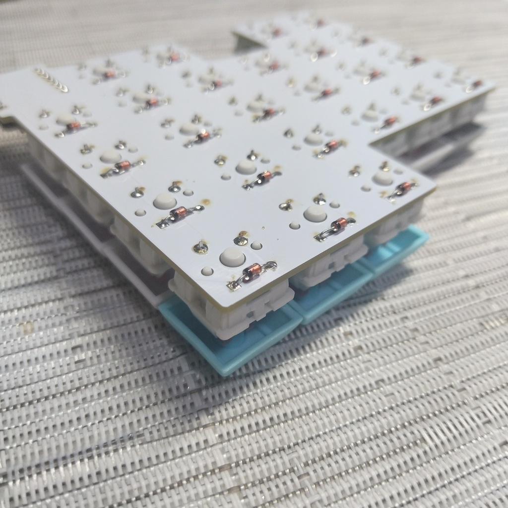 【完成品】maldekst25 左手デバイス