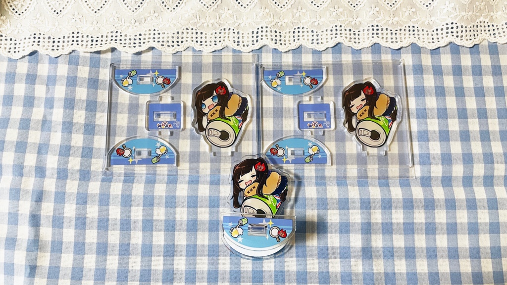 ゆらゆらアクリルフィギュア
