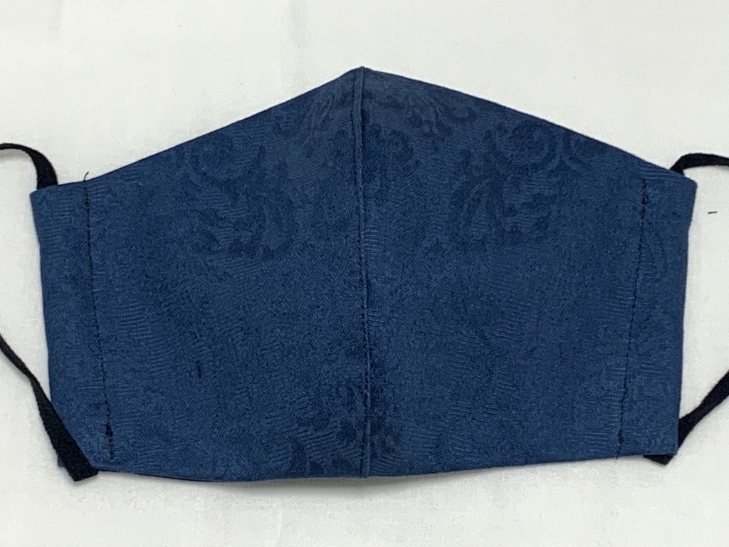 ダマスク柄のブルーの大人サイズ立体マスク