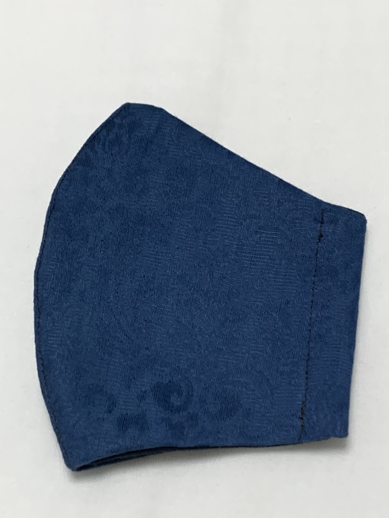 ダマスク柄のブルーの大人サイズ立体マスク