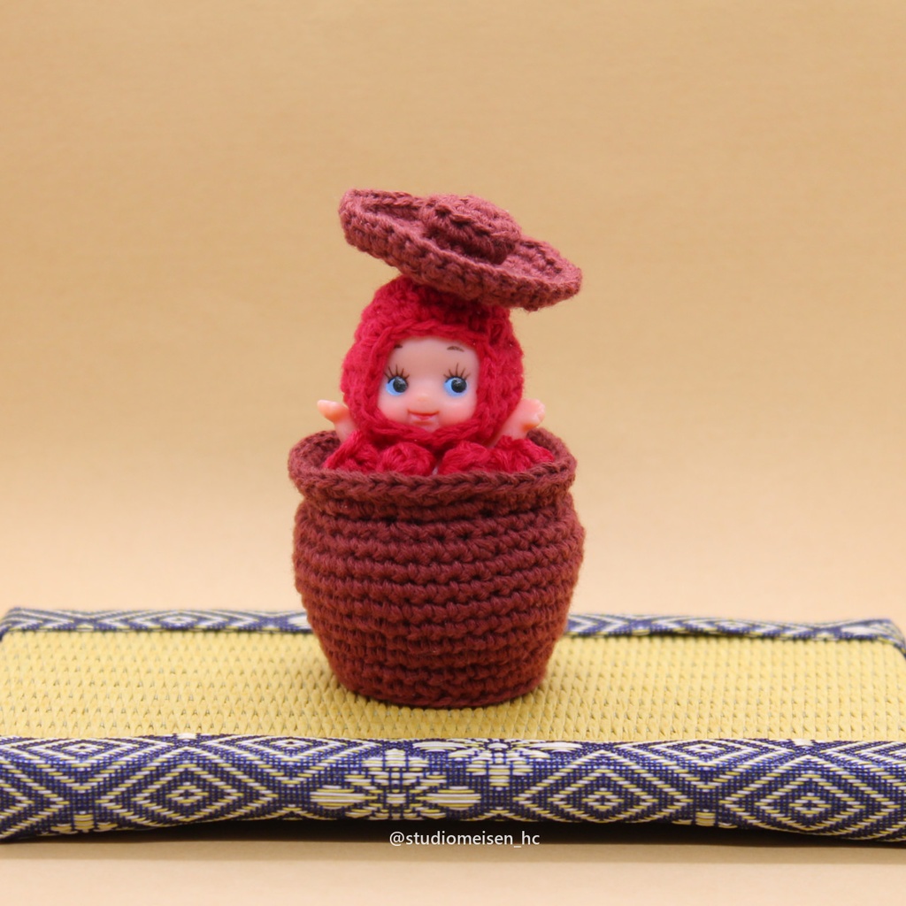 壺入り梅干しキューピー