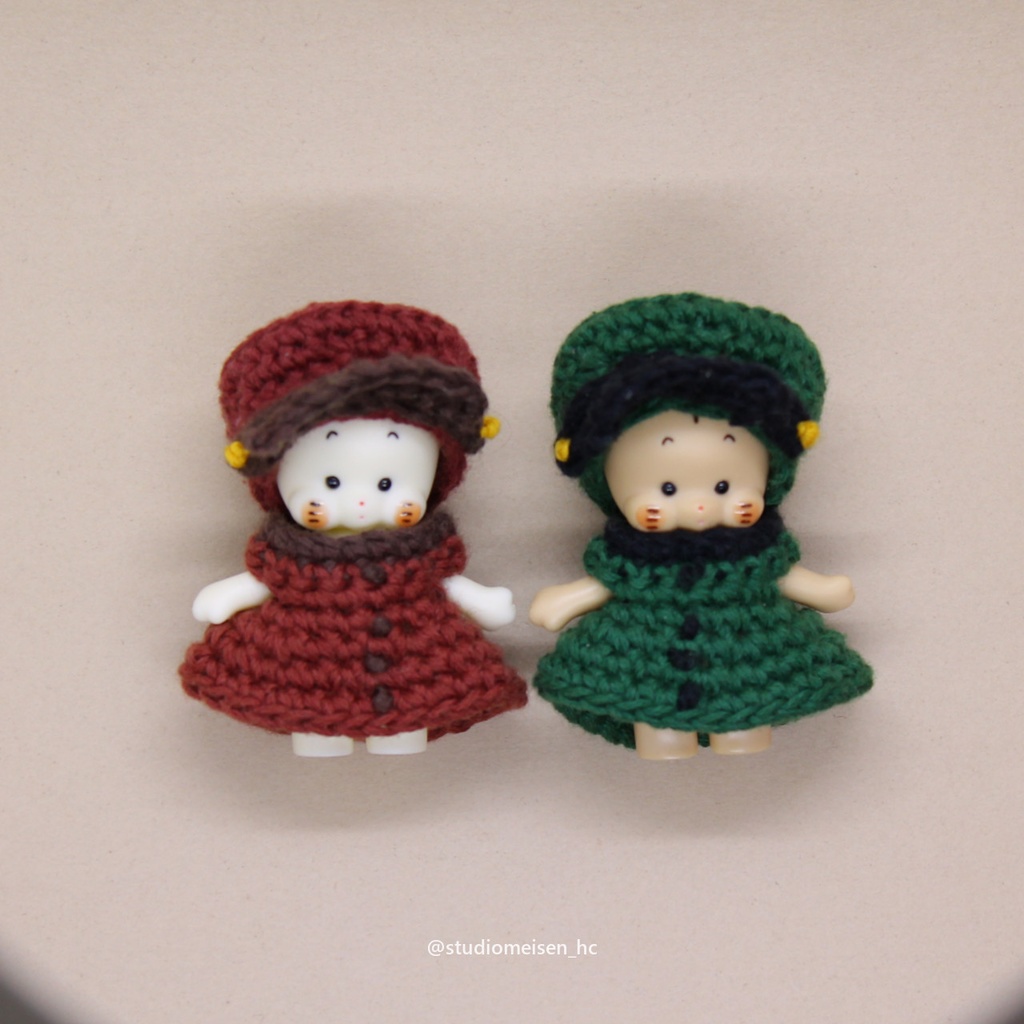 大きめ帽子のレトロワンピースキューピー