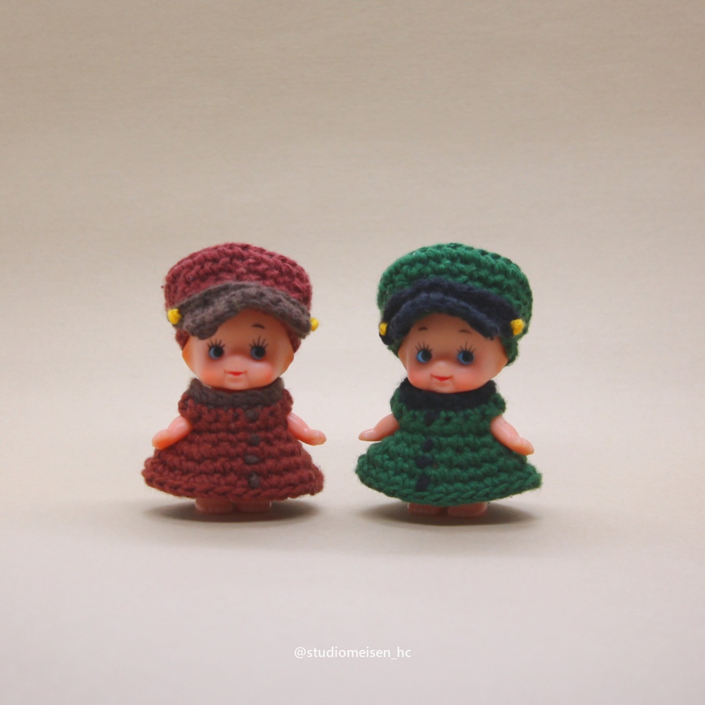 大きめ帽子のレトロワンピースキューピー