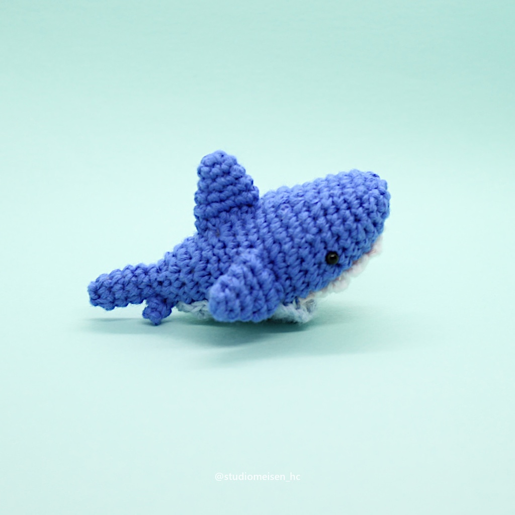 〔お洋服のみ〕サメねぶくろ