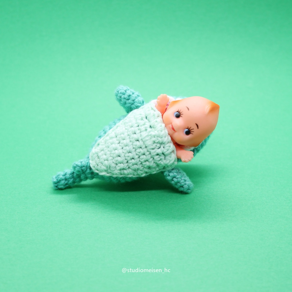 〔お洋服のみ〕サメねぶくろ