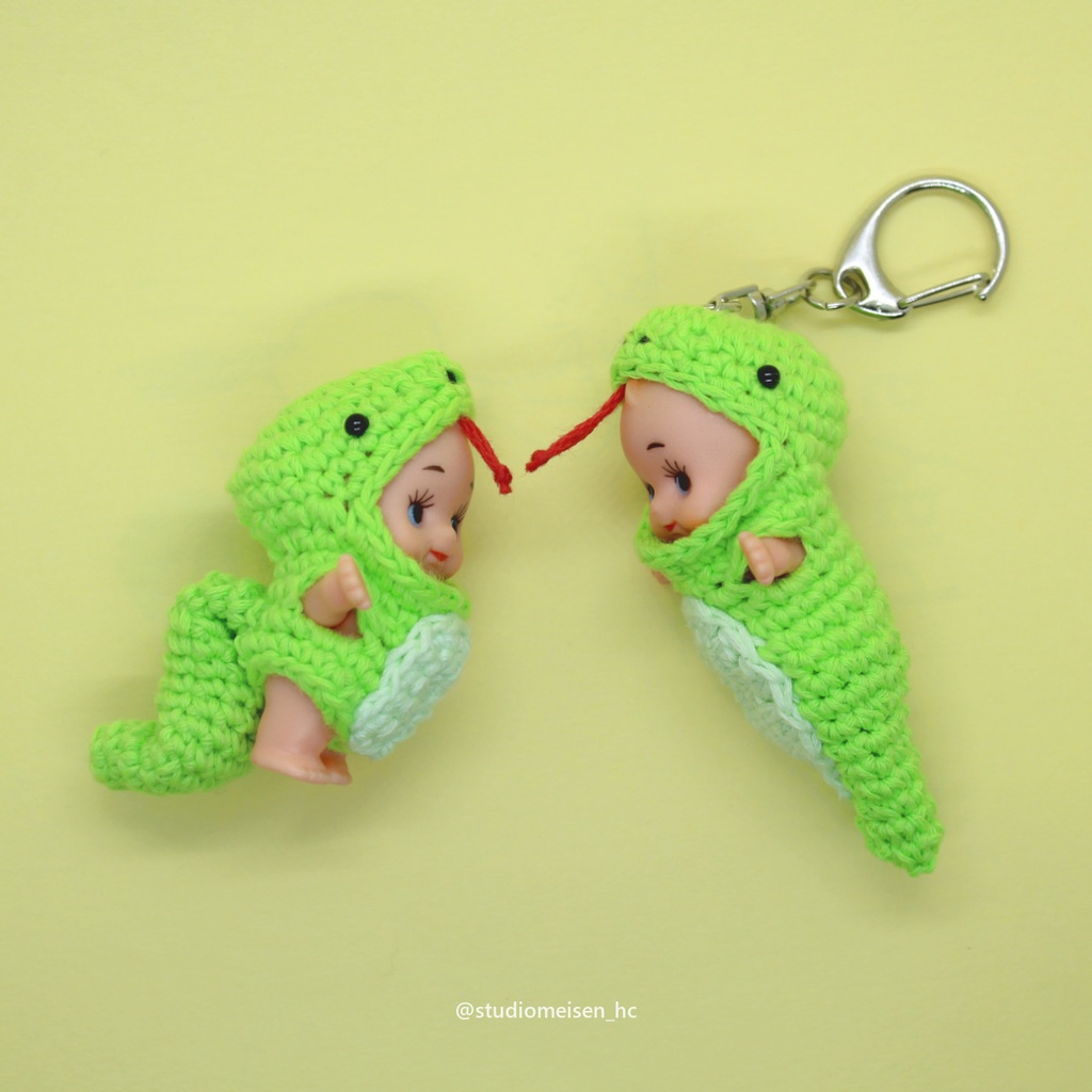 〔お洋服のみ〕へび