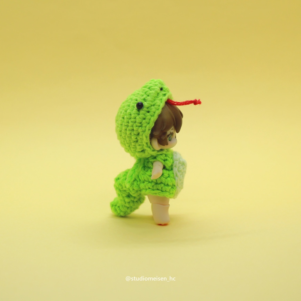 〔お洋服のみ〕へび