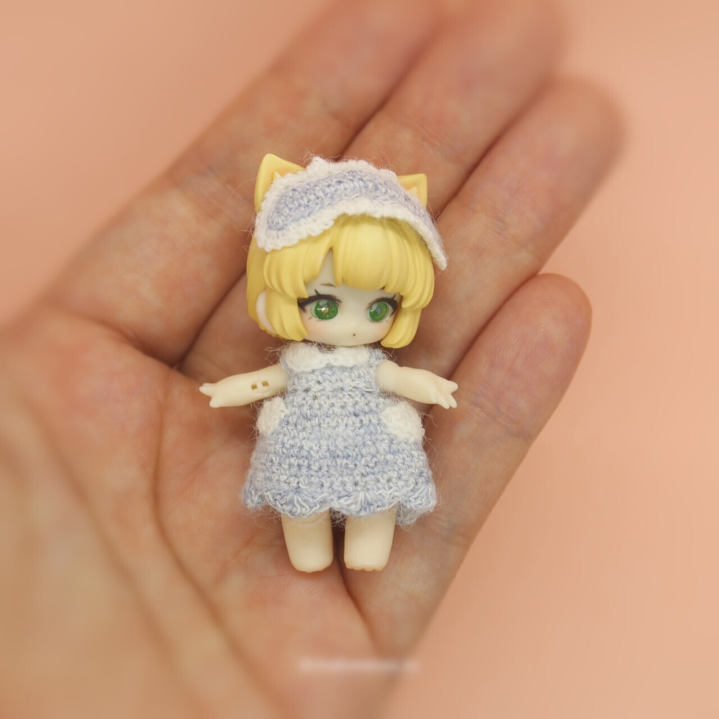 〔お洋服のみ〕ミニョンシンプルカチューシャ