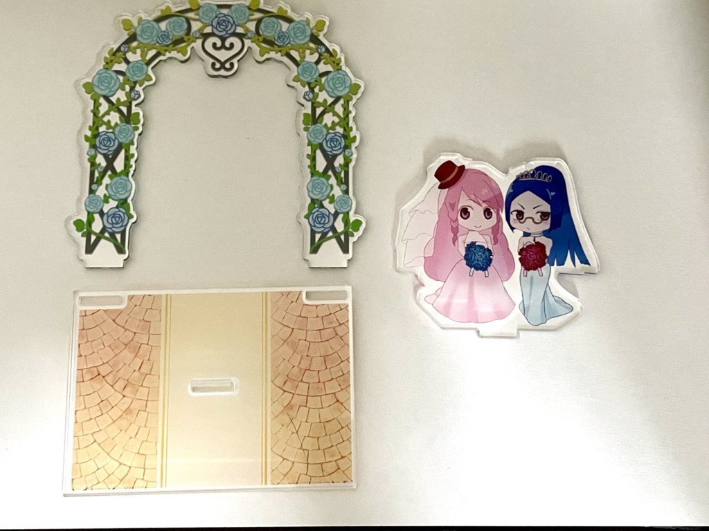 インフェル&ネネシャ ウェディングドレスアクリルスタンド