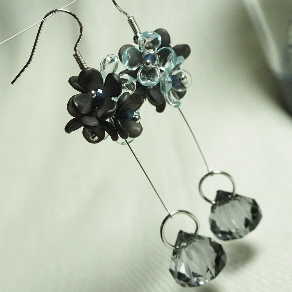 花雫の耳飾り《孫六兼元》