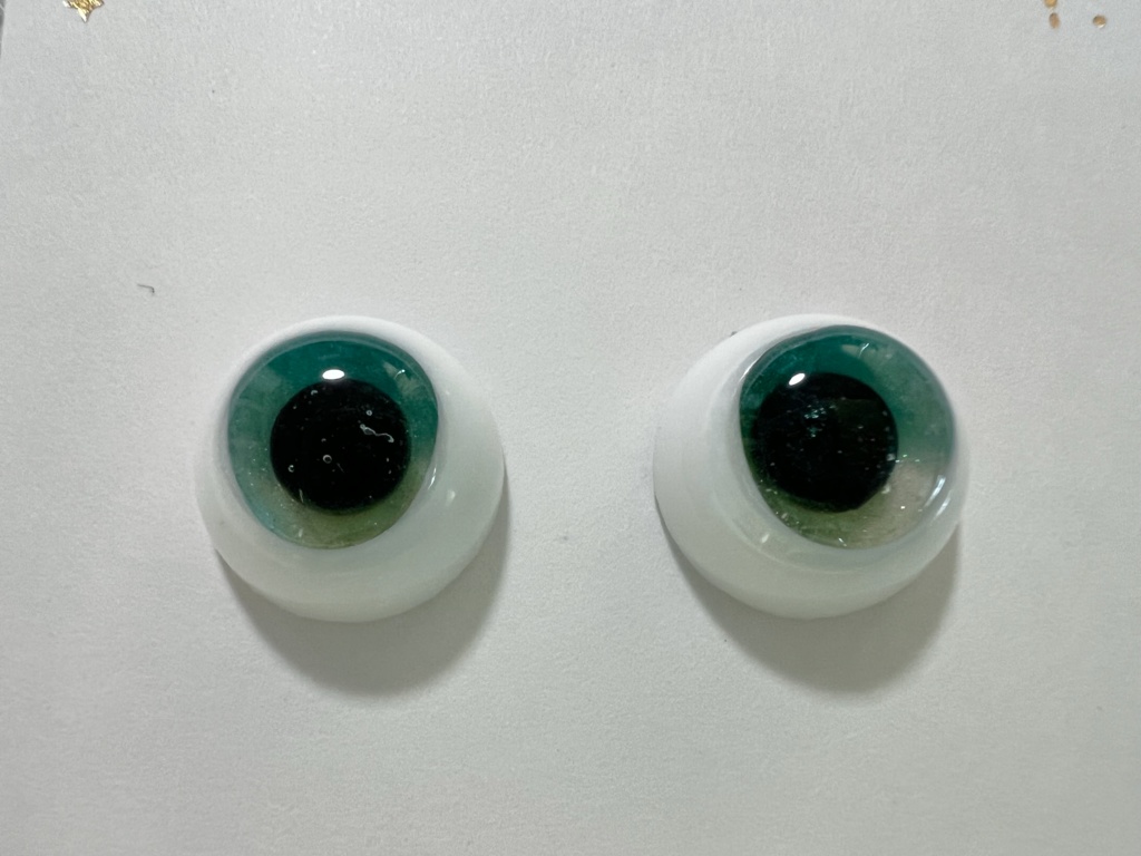 14mmレジンアイ 緑④ 瞳孔縦長タイプ B品