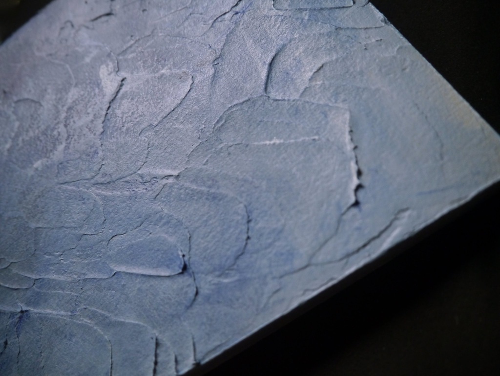 「死人の目と鼓動」