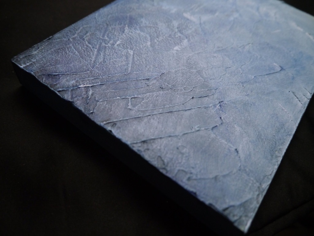 「死人の目と鼓動」