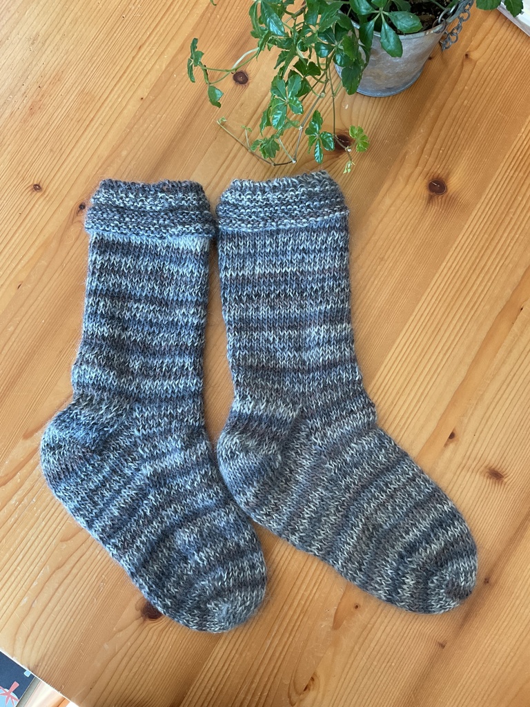 ＊ハンドメイド* 毛糸のくつした