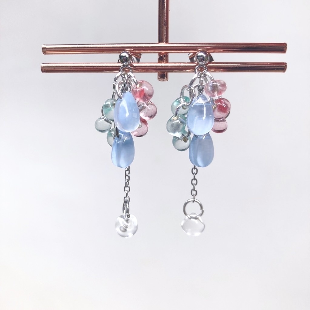 冷たい海　ピアス