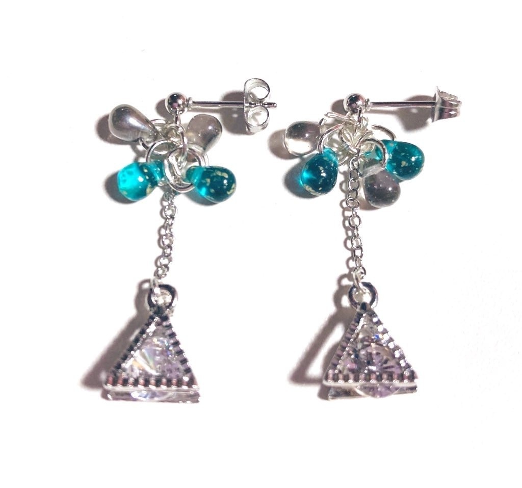 スリザリン3角ピアス