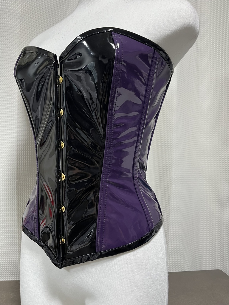 コルセットのオーダー承ります