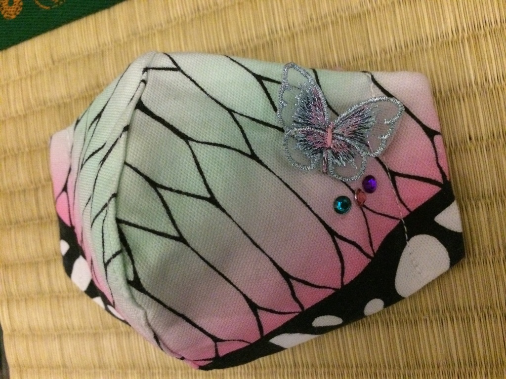 ノーズワイヤー入◆ハンドメイド◆オリジナルマスク◆和柄 蝶柄 鬼滅の刃 胡蝶 しのぶ きめつ こちょう
