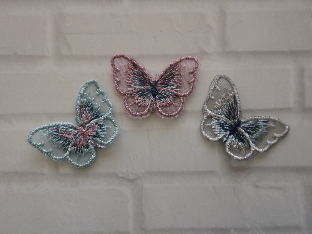 ノーズワイヤー入◆ハンドメイド◆オリジナルマスク◆和柄 蝶柄 鬼滅の刃 胡蝶 しのぶ きめつ こちょう