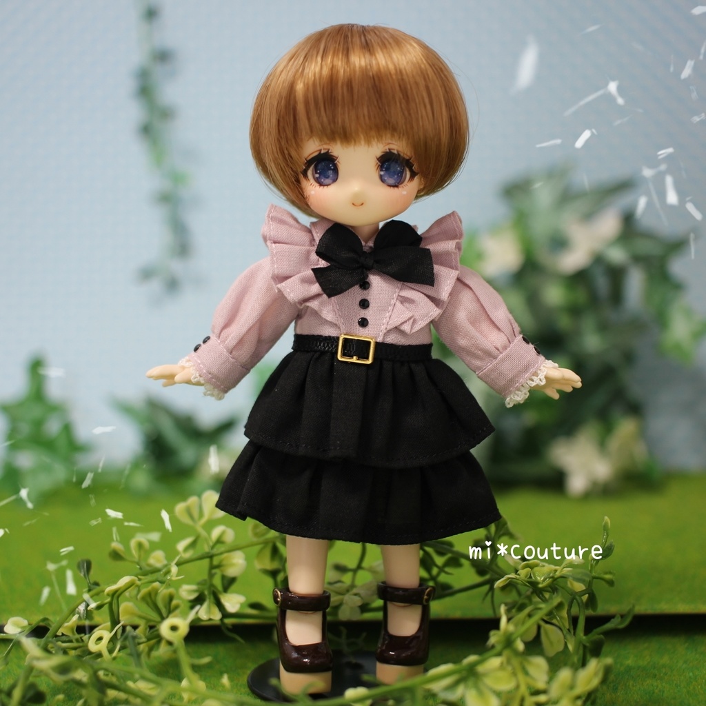 ピンク×黒ワンピ