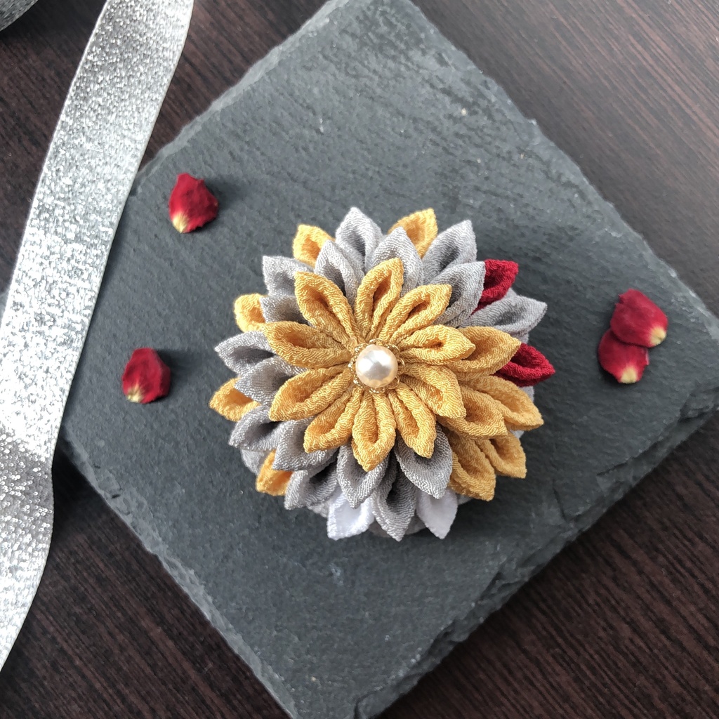 『華誉』 バックチャーム