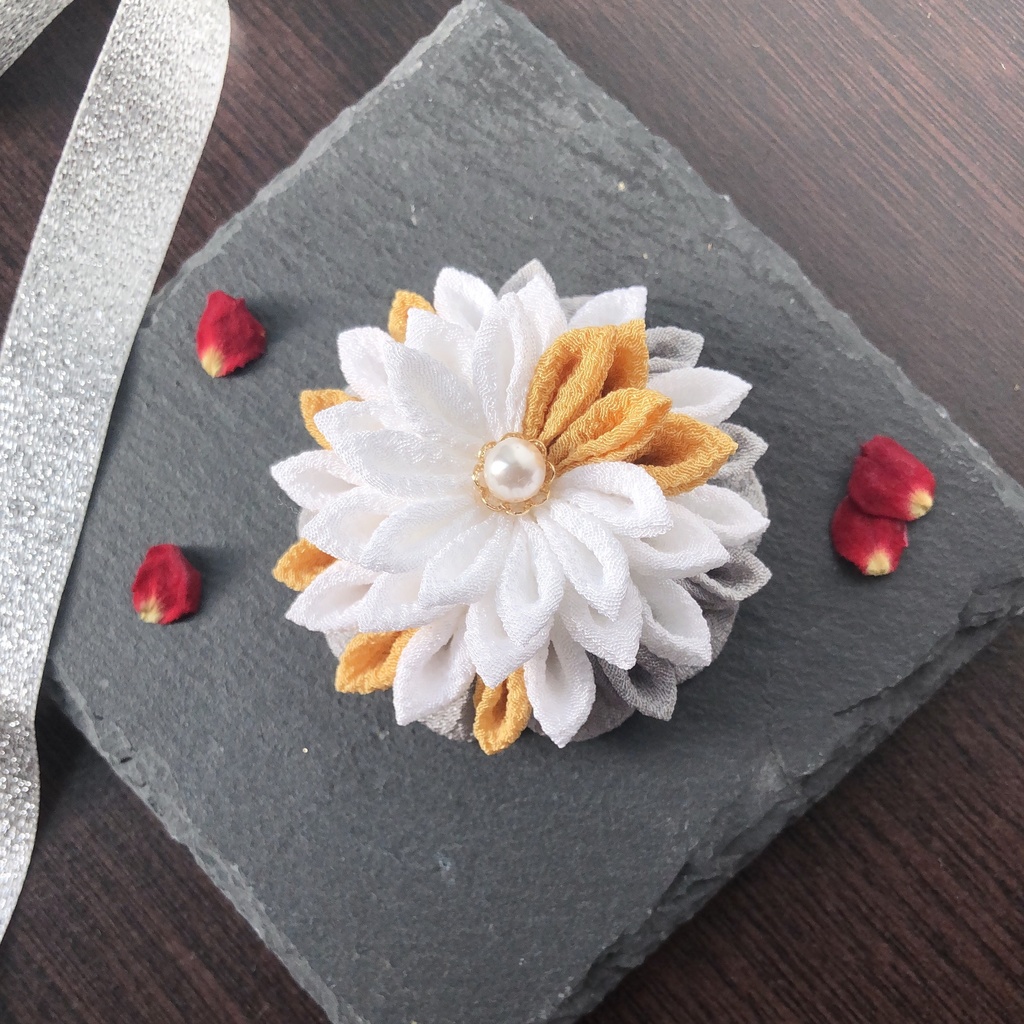 『華誉』 バックチャーム