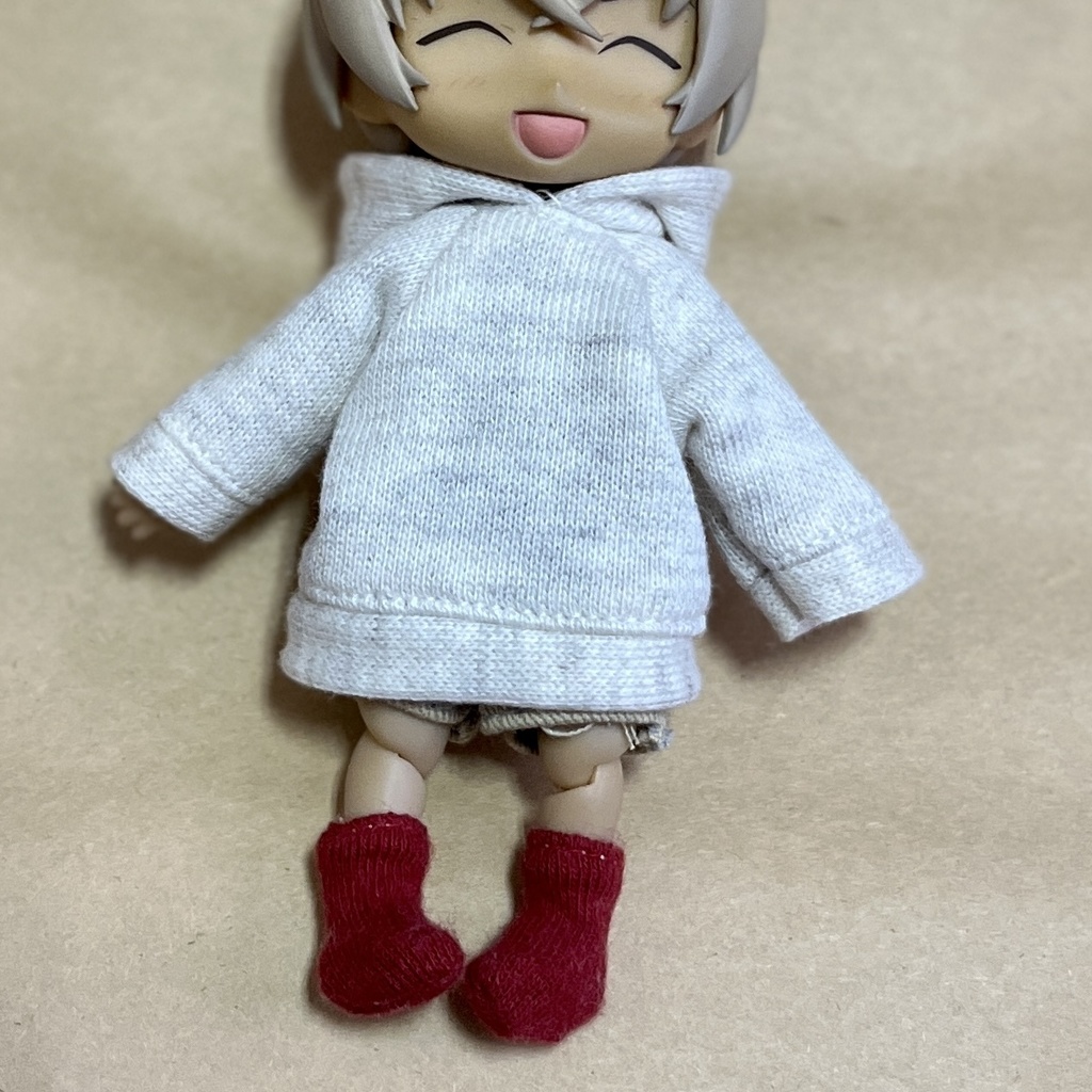 ゆったりプルオーバーパーカー