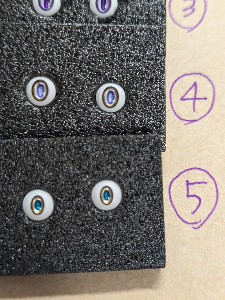 カラーいろいろ φ5㎜ドールアイ 2粒1セット