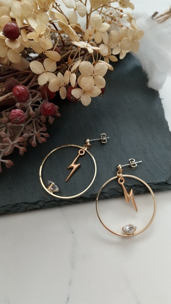 宇善 イメージピアス