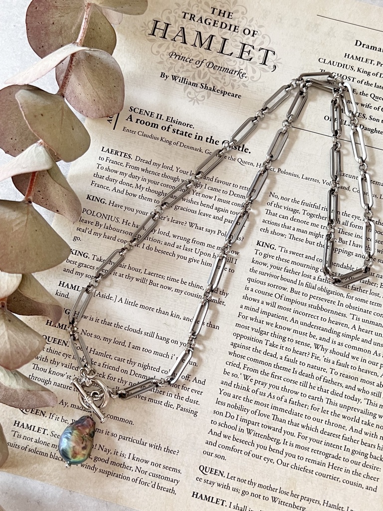 ブラックパールのマンテルネックレス