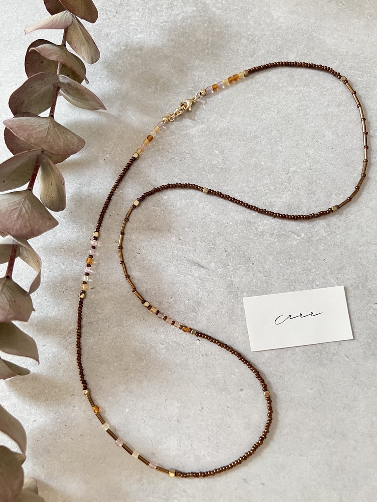 メタリックブラウンビーズのマスクストラップ