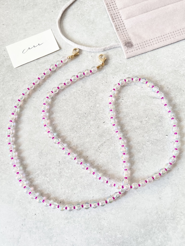 オーロラビーズのマスクストラップ