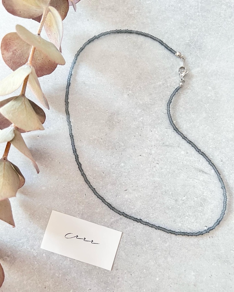 シンプルビーズネックレス