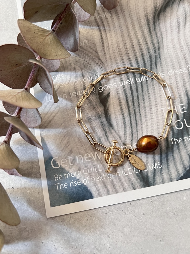 大粒パールのマンテルチェーンブレスレット