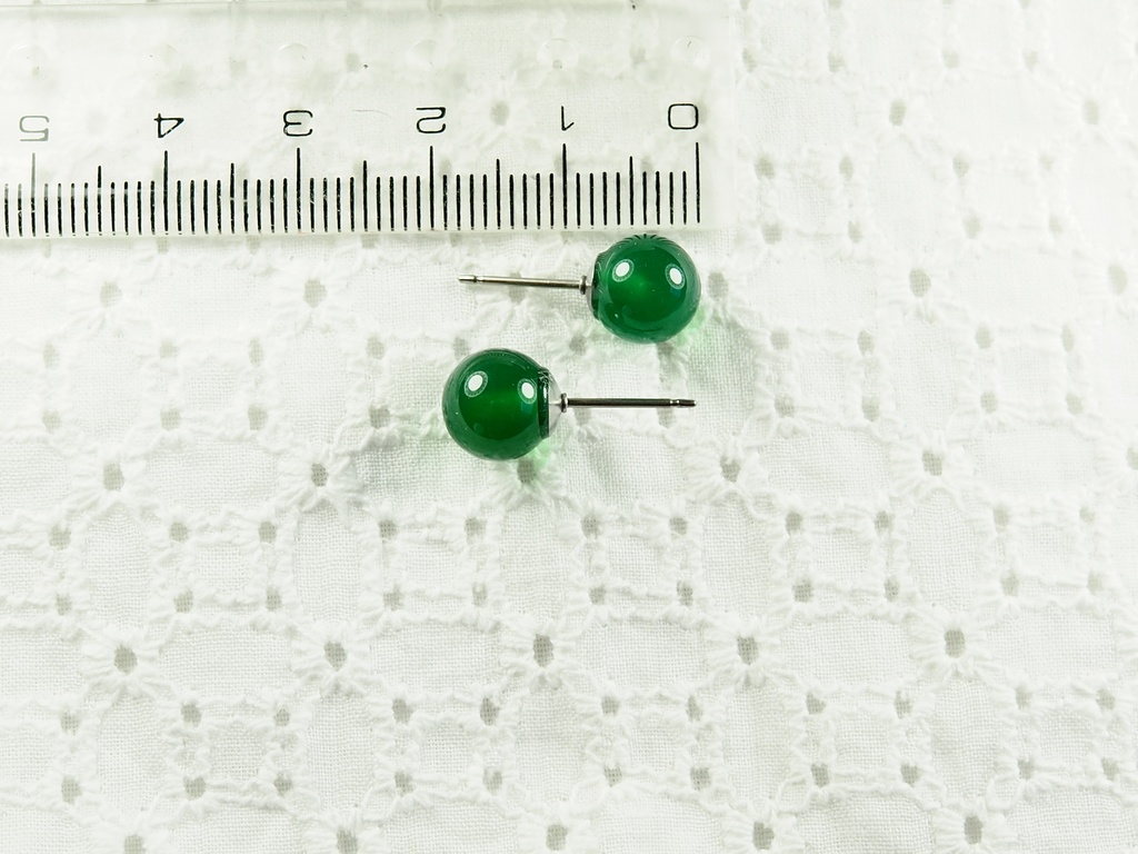 【再~販】アッシュの瞳のピアス