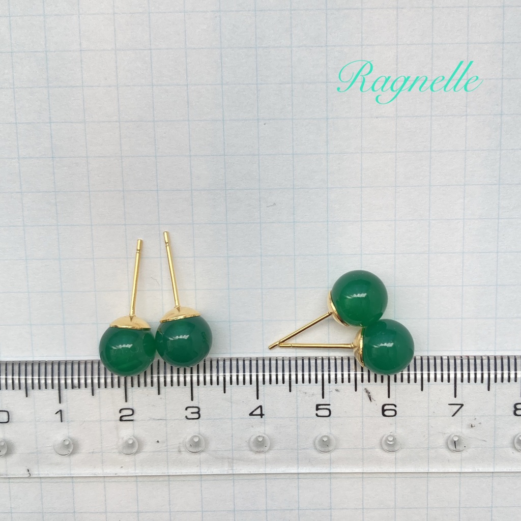 【ゴールド】アッシュの瞳のピアス